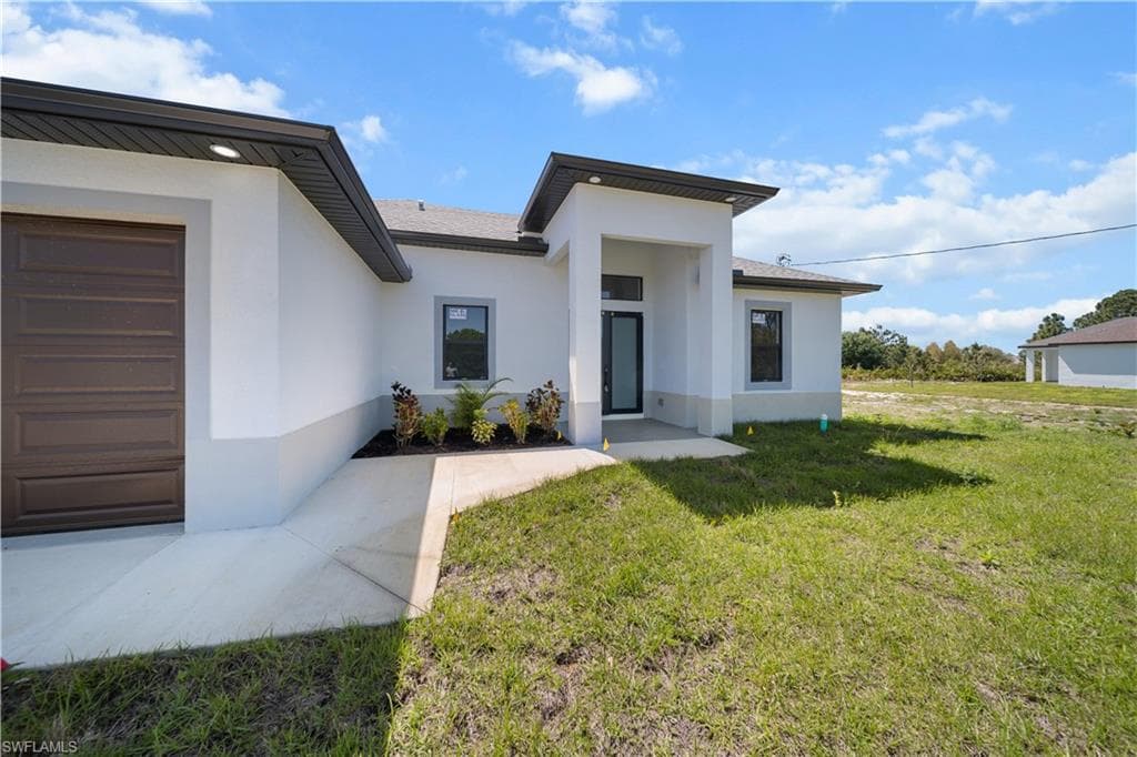7537 5th TER LABELLE, FL 33935