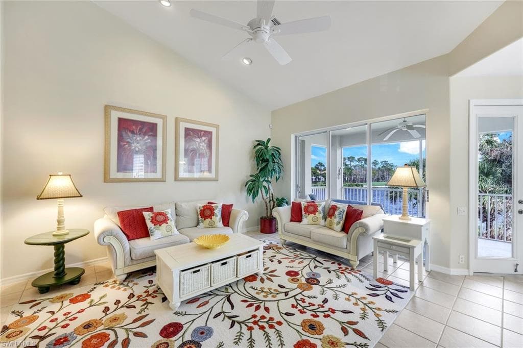 8450 Danbury BLVD 205 NAPLES, FL 34120