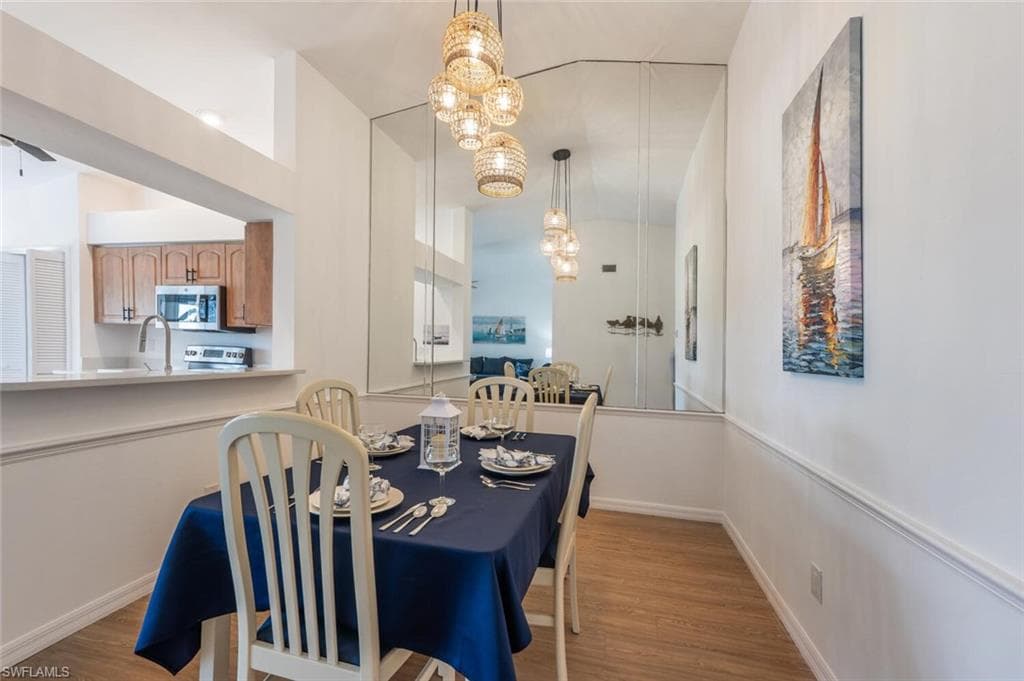 7360 Glenmoor LN 4308 NAPLES, FL 34104