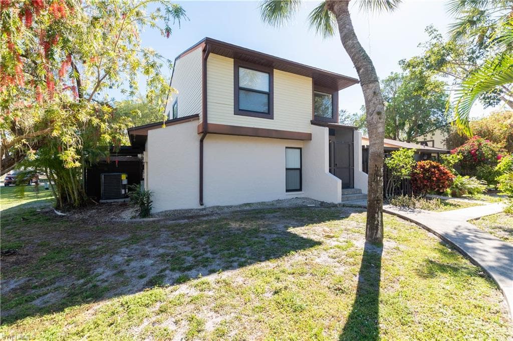 2161 42nd ST SW 66 NAPLES, FL 34116