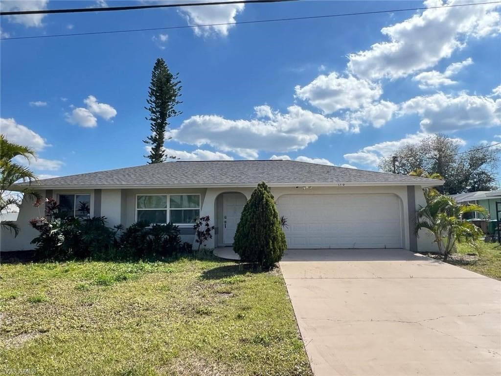 1210 SE 16th ST CAPE CORAL, FL 33990