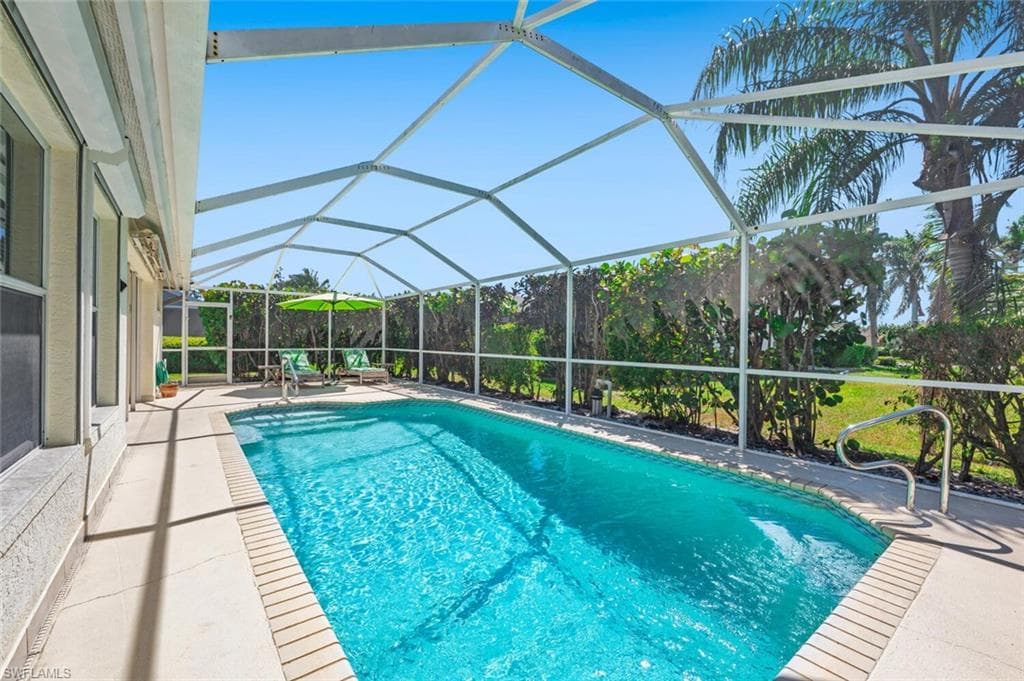 22175 Seashore CIR ESTERO, FL 33928