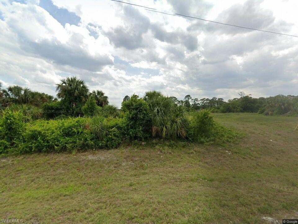 3009 June CIR LABELLE, FL 33935