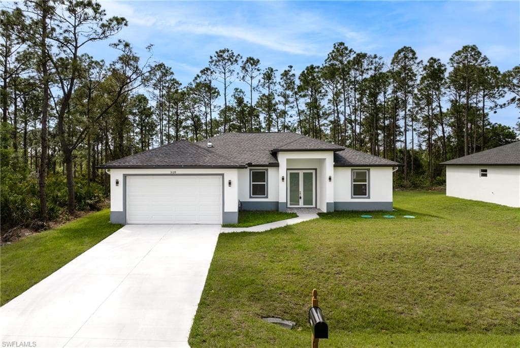 3109 40th ST W LEHIGH ACRES, FL 33971
