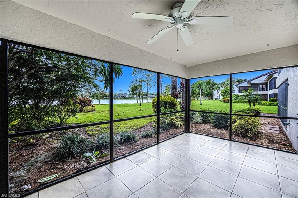 1798 Kings Lake BLVD 104 NAPLES, FL 34112