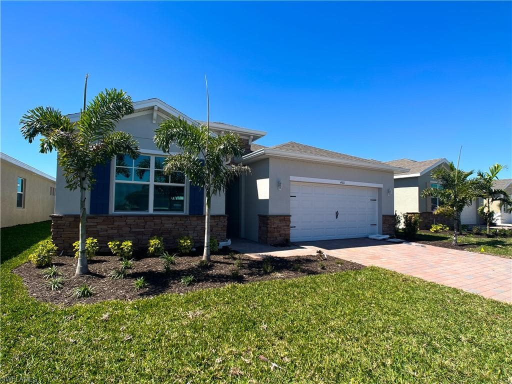 450 Spring Hill Lake LOOP CAPE CORAL, FL 33993