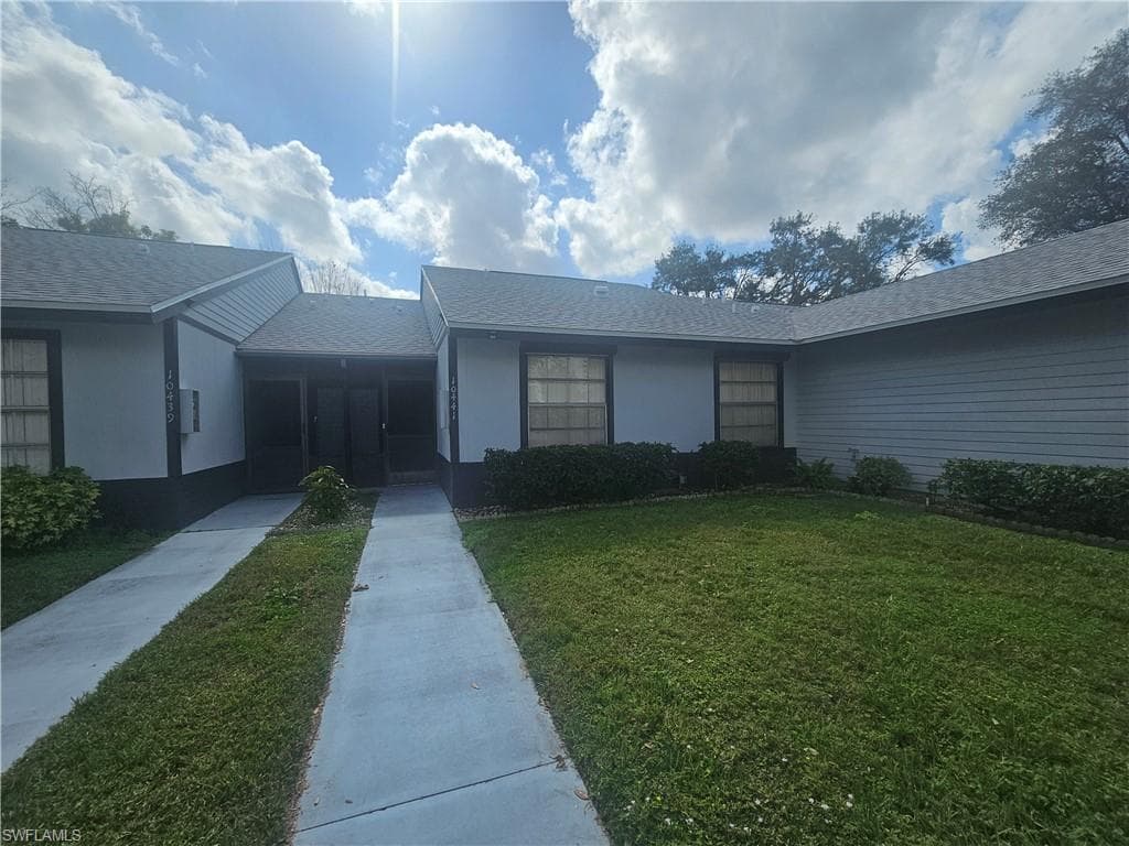 10441 New Bedford CT LEHIGH ACRES, FL 33936