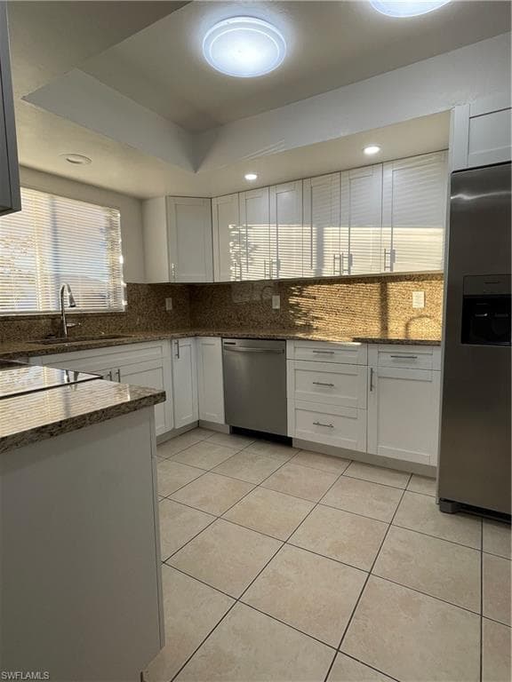 4539 SE 6th CT CAPE CORAL, FL 33904