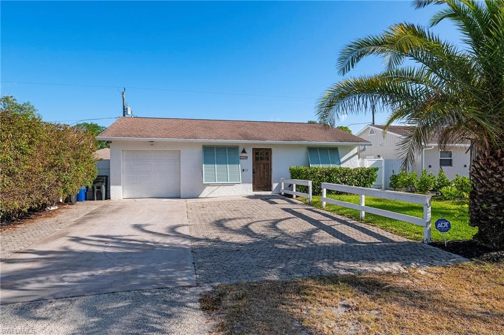 11599 Chapman AVE BONITA SPRINGS, FL 34135