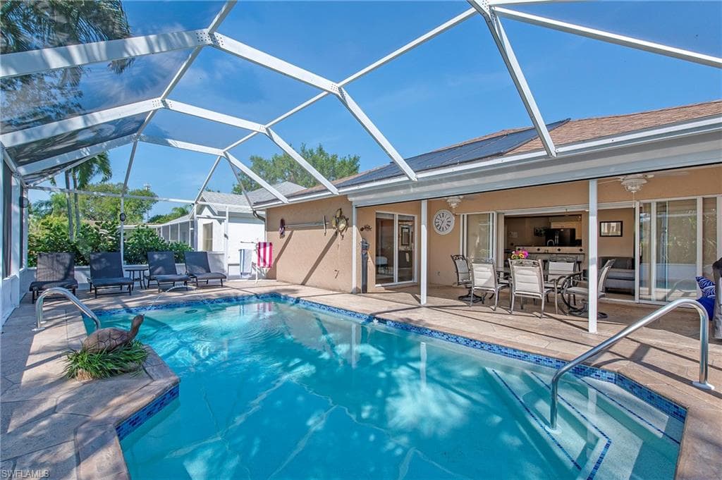 5060 Coldstream LN NAPLES, FL 34104