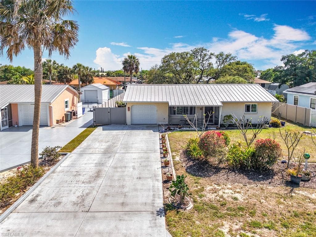 11380 Pendleton ST BONITA SPRINGS, FL 34135