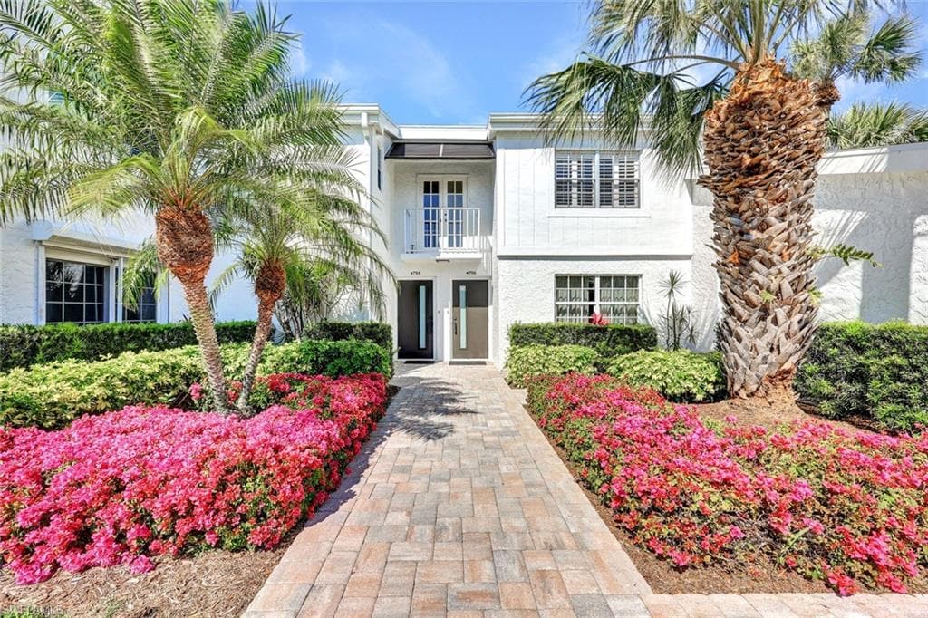 4798 West BLVD C201 NAPLES, FL 34103