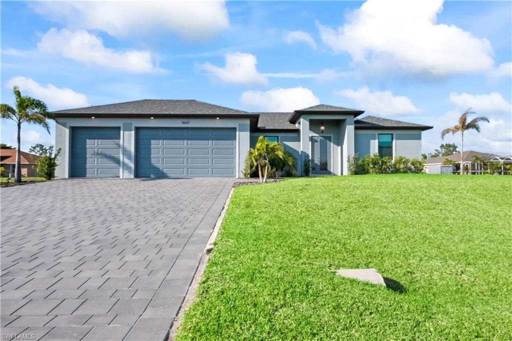 3607 Caloosa PKWY N CAPE CORAL, FL 33993