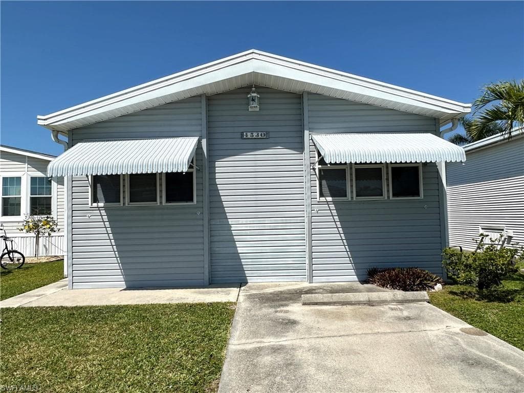 4530 Sawmill DR E ESTERO, FL 33928
