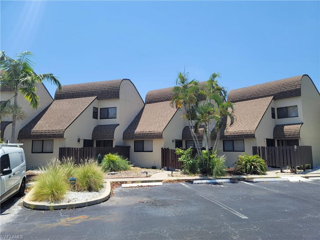 1170 Lake McGregor DR 2C FORT MYERS, FL 33919