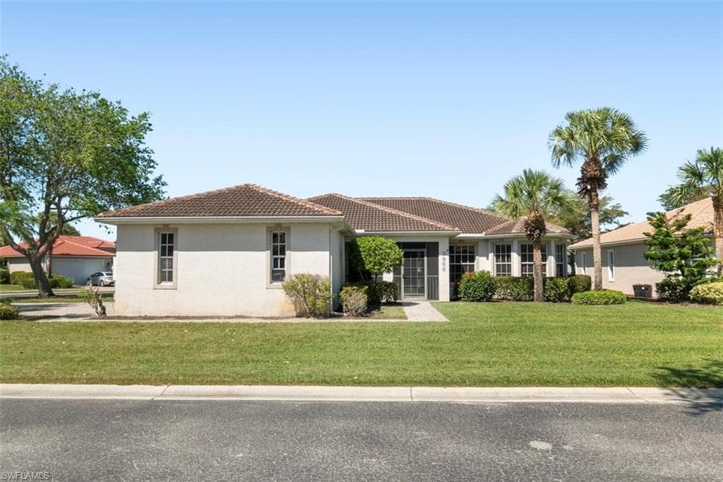 3966 Recreation LN NAPLES, FL 34116