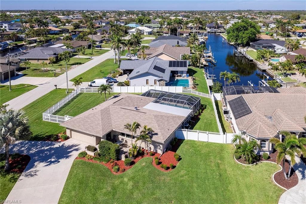 1931 SE 26th ST CAPE CORAL, FL 33904