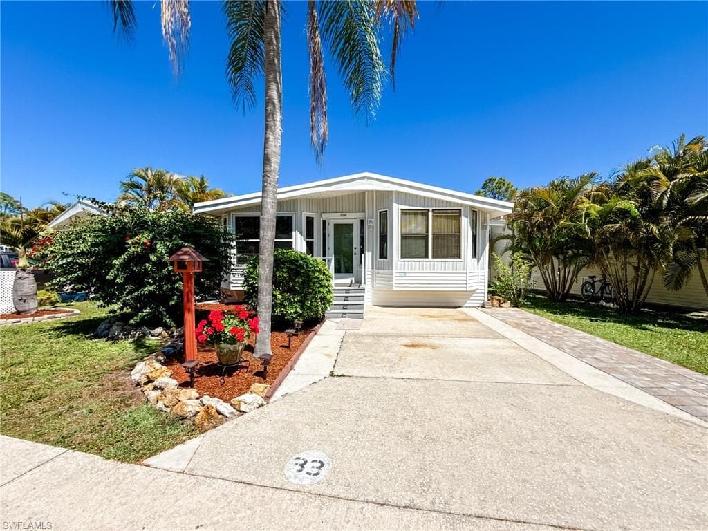 10722 Yellow Rail CIR 33 ESTERO, FL 33928
