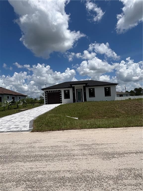 1215 Ecarte ST E LEHIGH ACRES, FL 33974