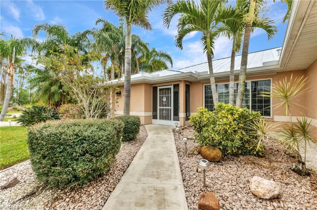 23531 Dunstan AVE PORT CHARLOTTE, FL 33954