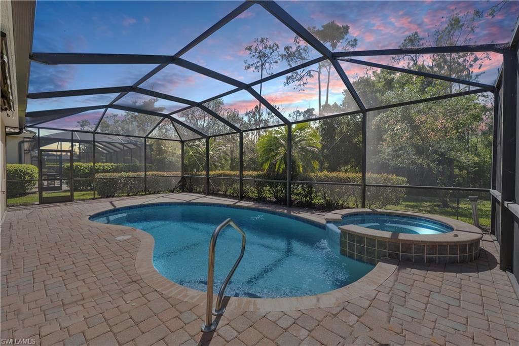 10432 Yorkstone DR BONITA SPRINGS, FL 34135