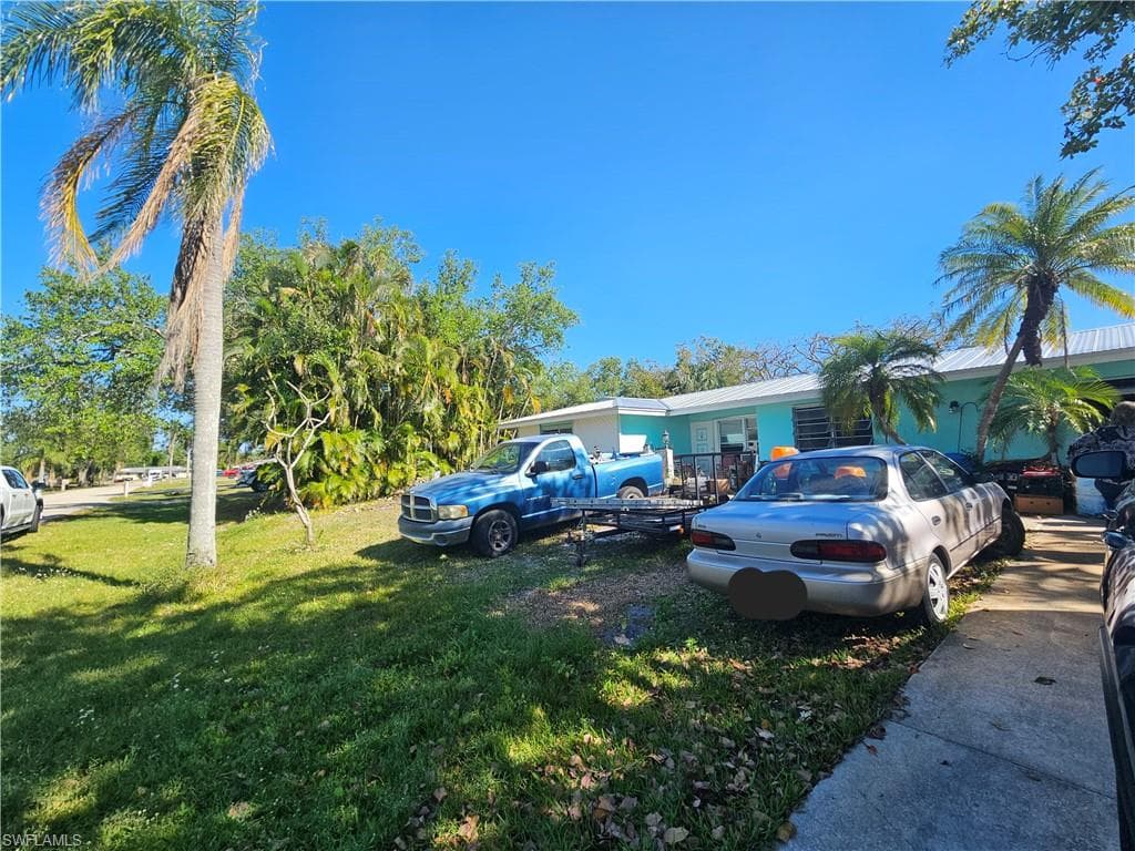1646 S Hermitage RD FORT MYERS, FL 33919