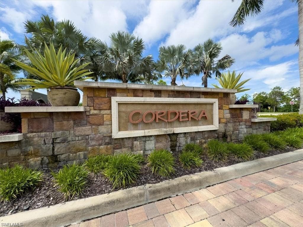10846 Alvara Point DR BONITA SPRINGS, FL 34135