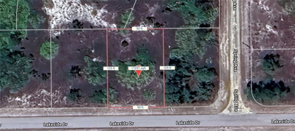 961 Lakeside DR LEHIGH ACRES, FL 33974
