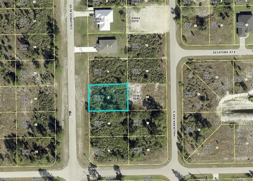 1121 Columbus BLVD S LEHIGH ACRES, FL 33974