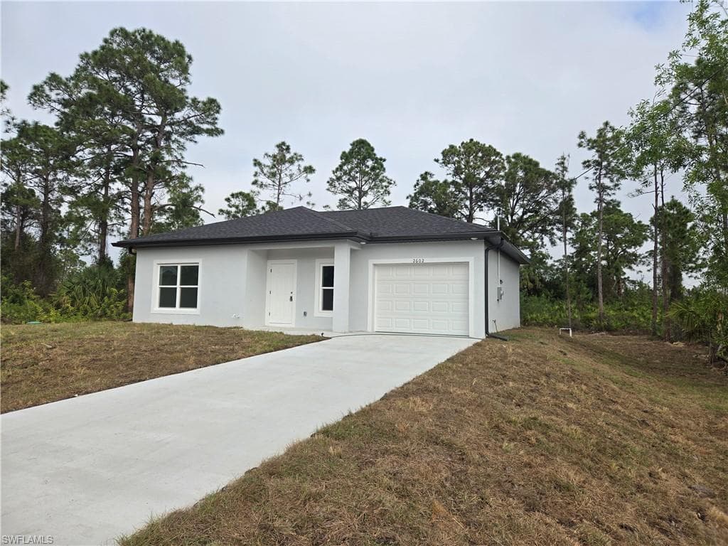 1956 Messmer AVE LEHIGH ACRES, FL 33972