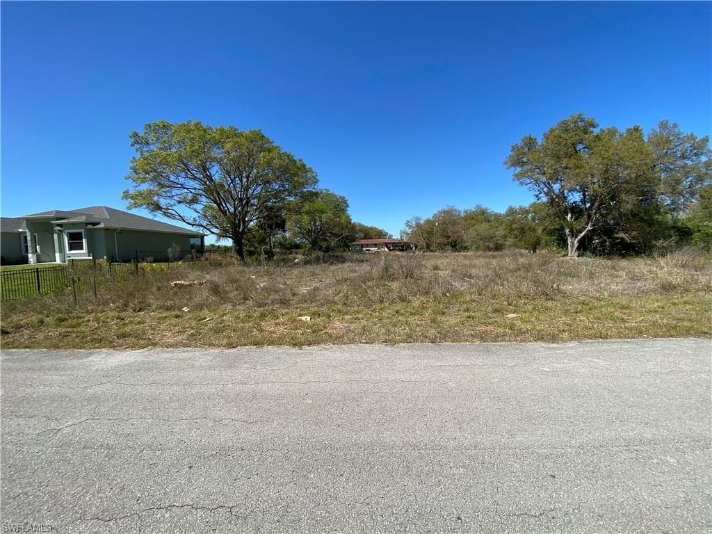 1717 Johns AVE LEHIGH ACRES, FL 33972