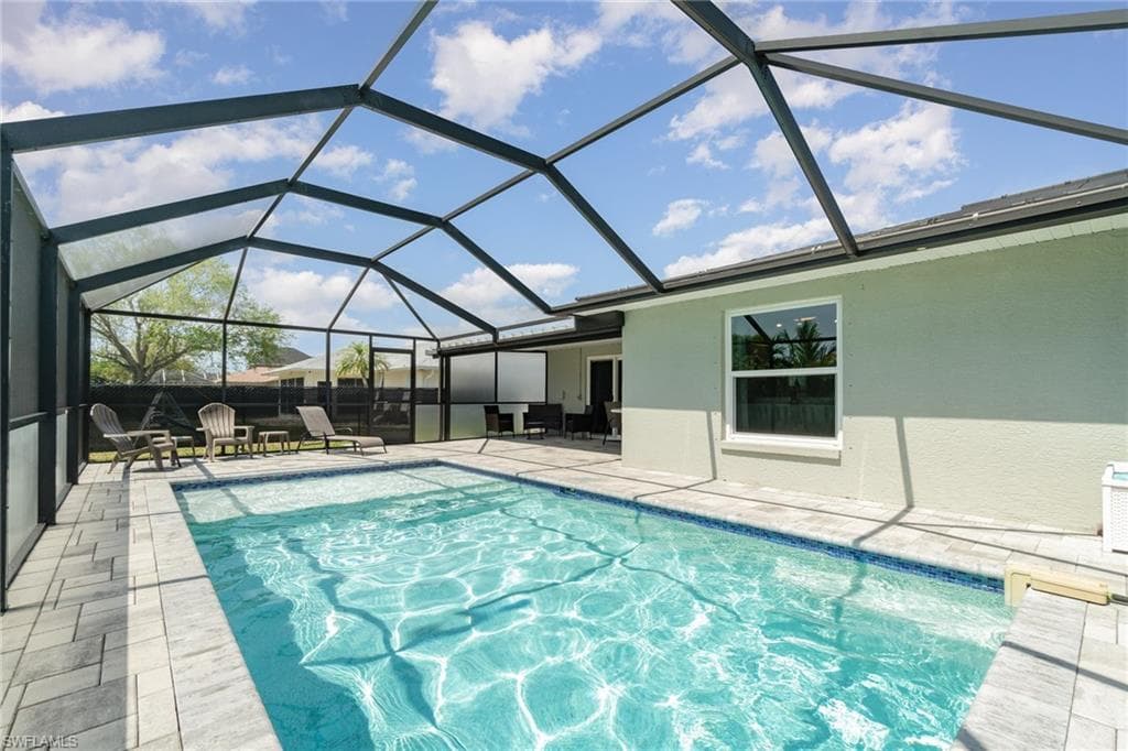 844 SW 37th ST CAPE CORAL, FL 33914