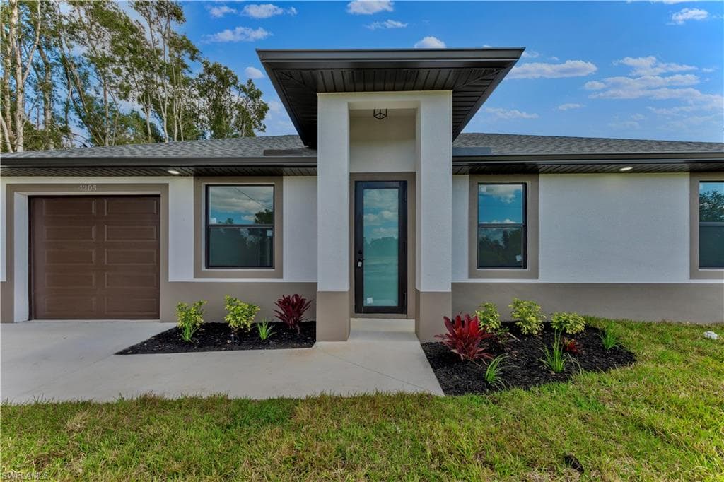 4205 Loraine AVE S LEHIGH ACRES, FL 33976
