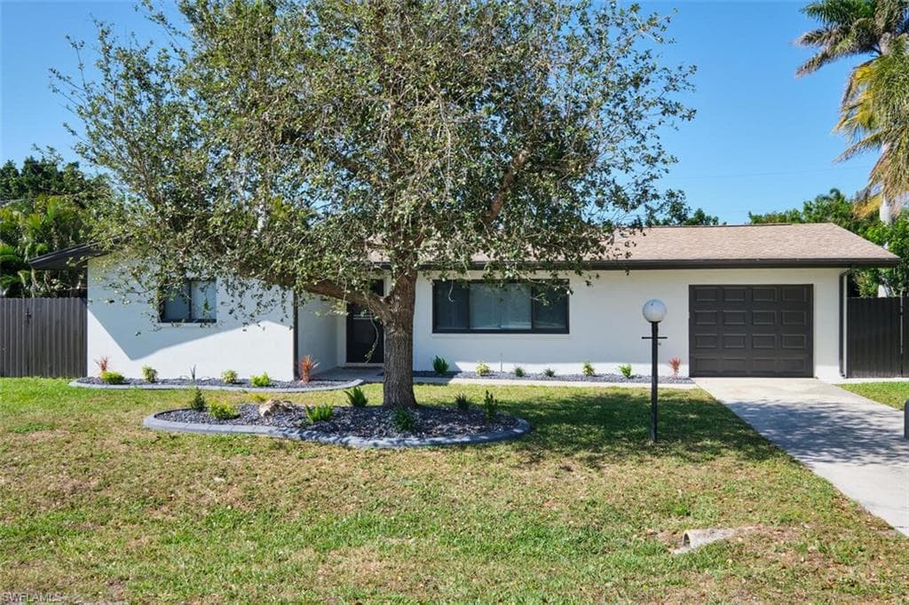 5218 Elm ct CAPE CORAL, FL 33904