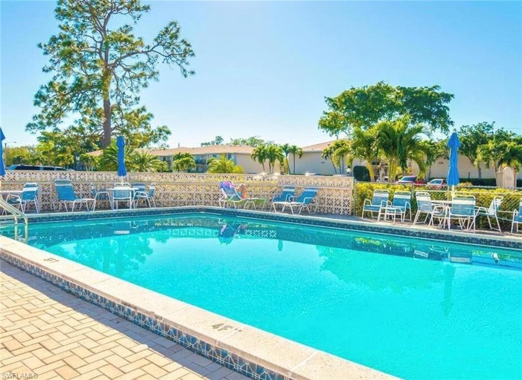 163 Palm DR 2878 NAPLES, FL 34112