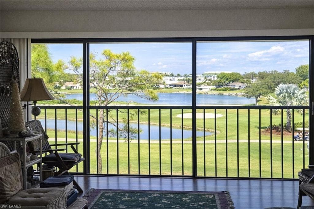 7410 Lake Breeze DR 410 FORT MYERS, FL 33907
