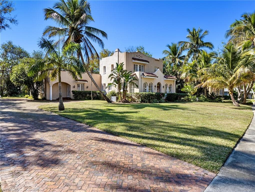 1324 Rio Vista AVE FORT MYERS, FL 33901