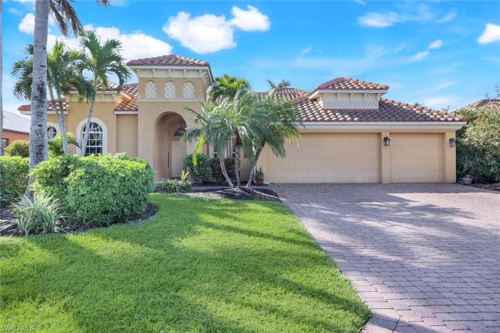 4926 SW 27th PL CAPE CORAL, FL 33914