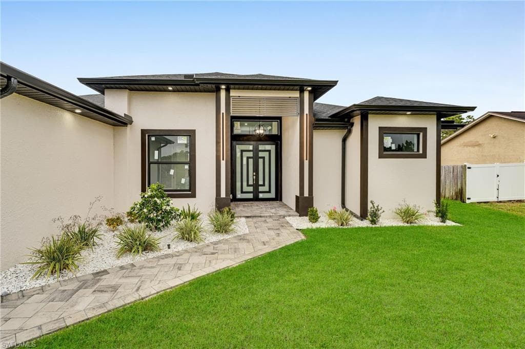 606 SW 25th ST CAPE CORAL, FL 33914