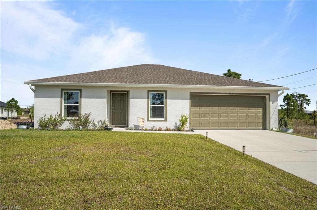3104 42nd ST SW LEHIGH ACRES, FL 33976