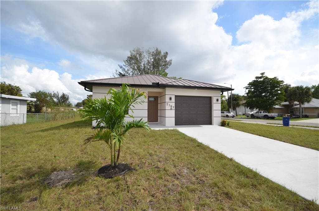 2188 Barker BLVD FORT MYERS, FL 33916