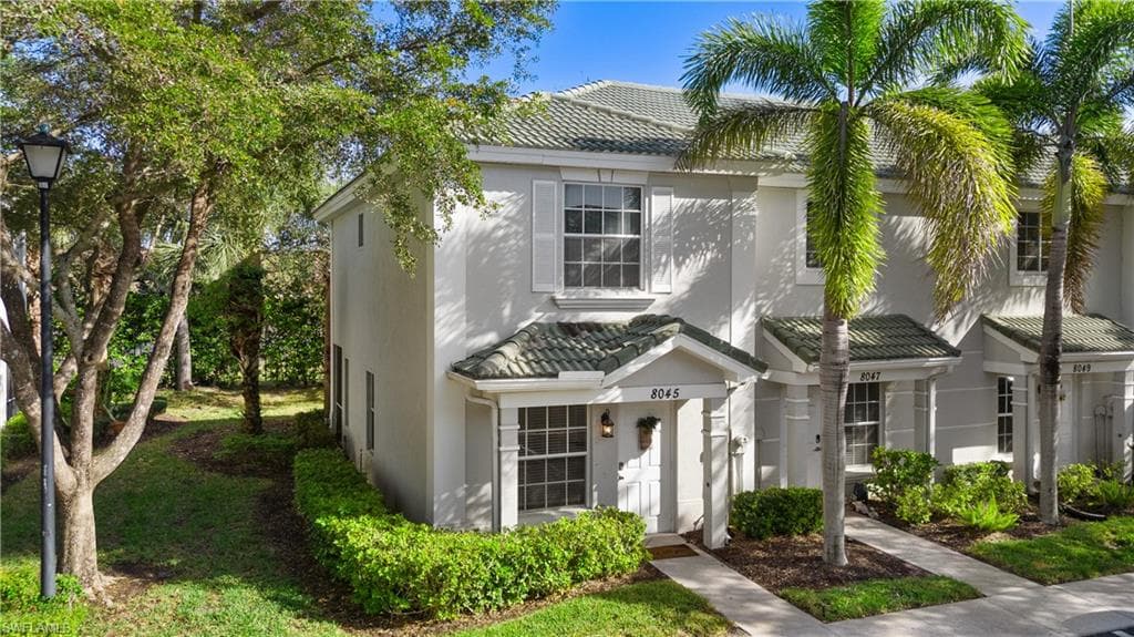 8045 Pacific Beach DR FORT MYERS, FL 33966