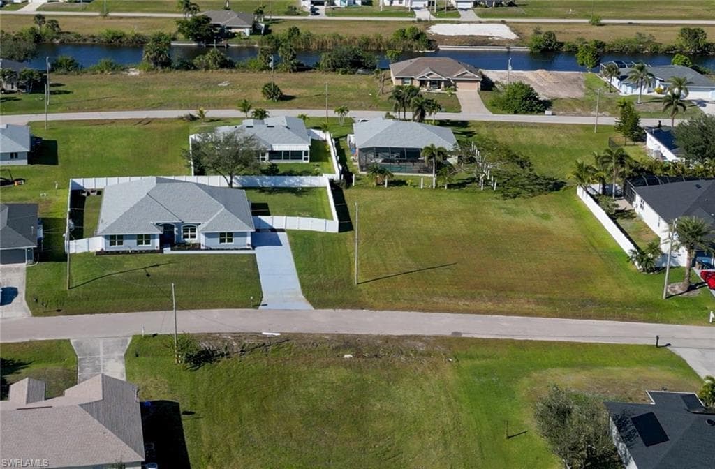 238 NW 29th AVE CAPE CORAL, FL 33993