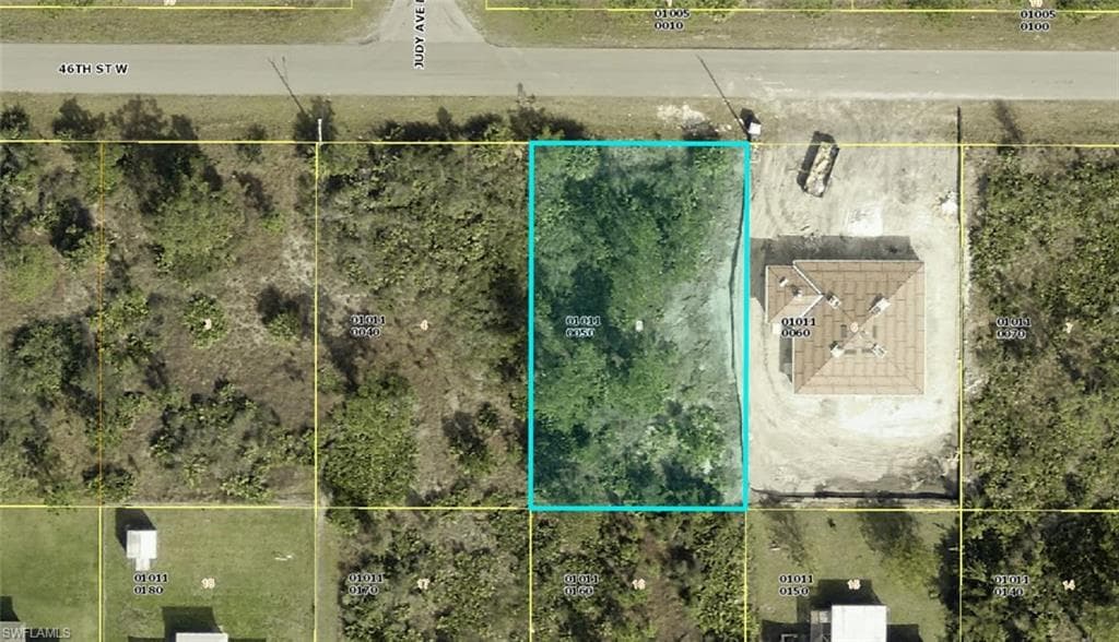 2911 46th ST W LEHIGH ACRES, FL 33971