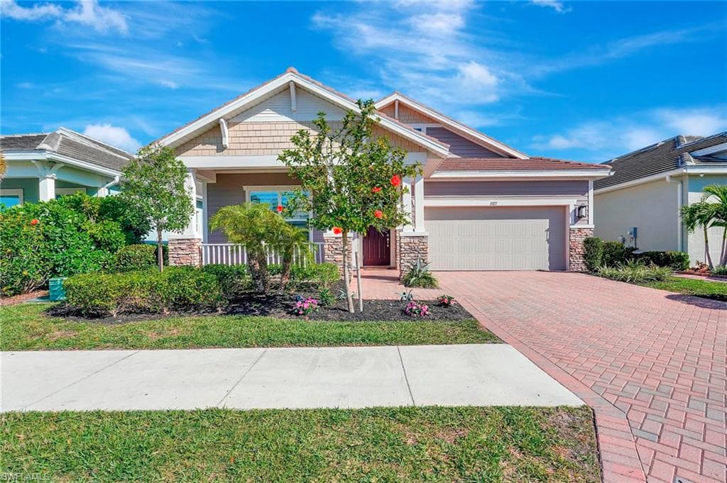 3327 Pilot CIR NAPLES, FL 34120