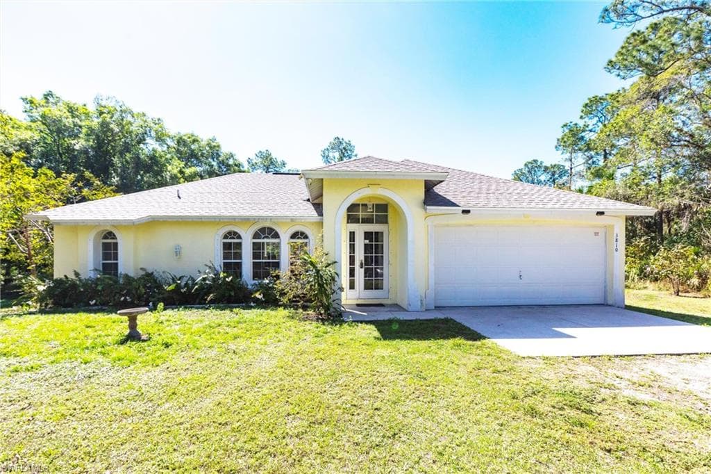 3810 28th AVE SE NAPLES, FL 34117
