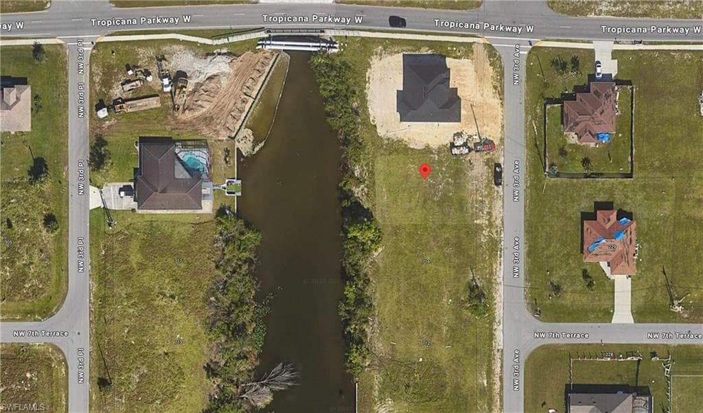 720 3rd AVE CAPE CORAL, FL 33993