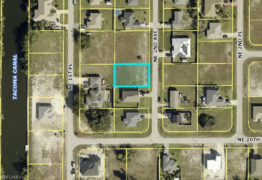 2030 NE 2nd AVE CAPE CORAL, FL 33909