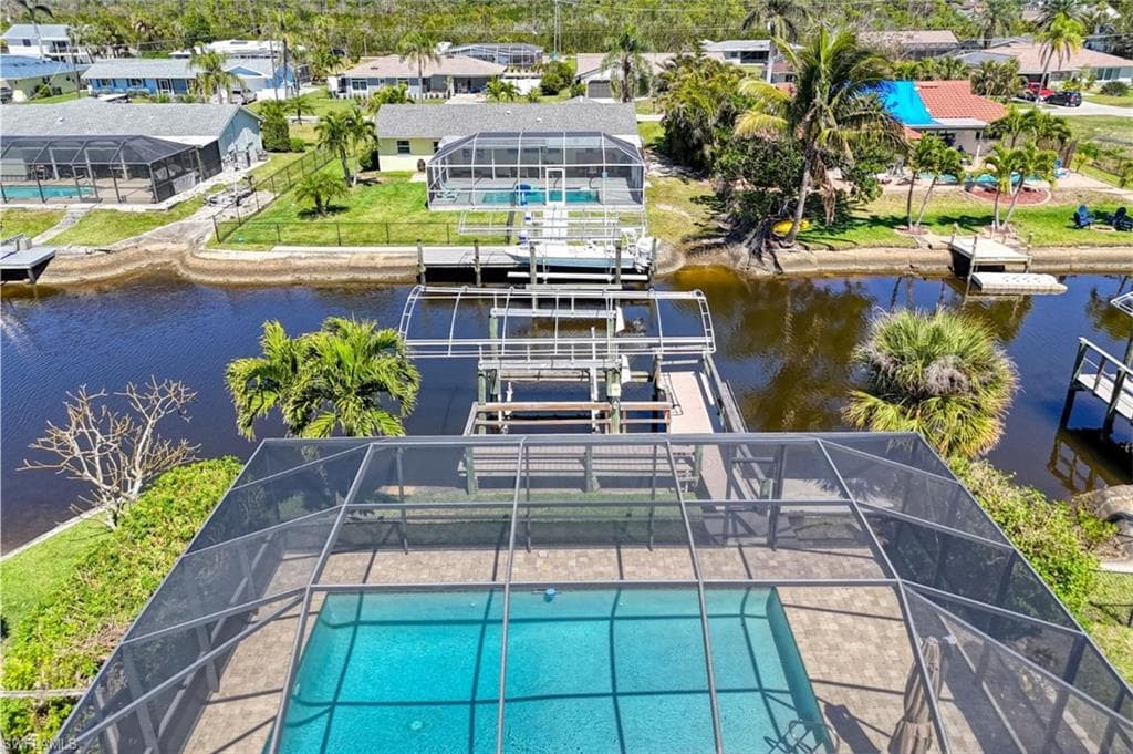 6338 Cocos DR FORT MYERS, FL 33908