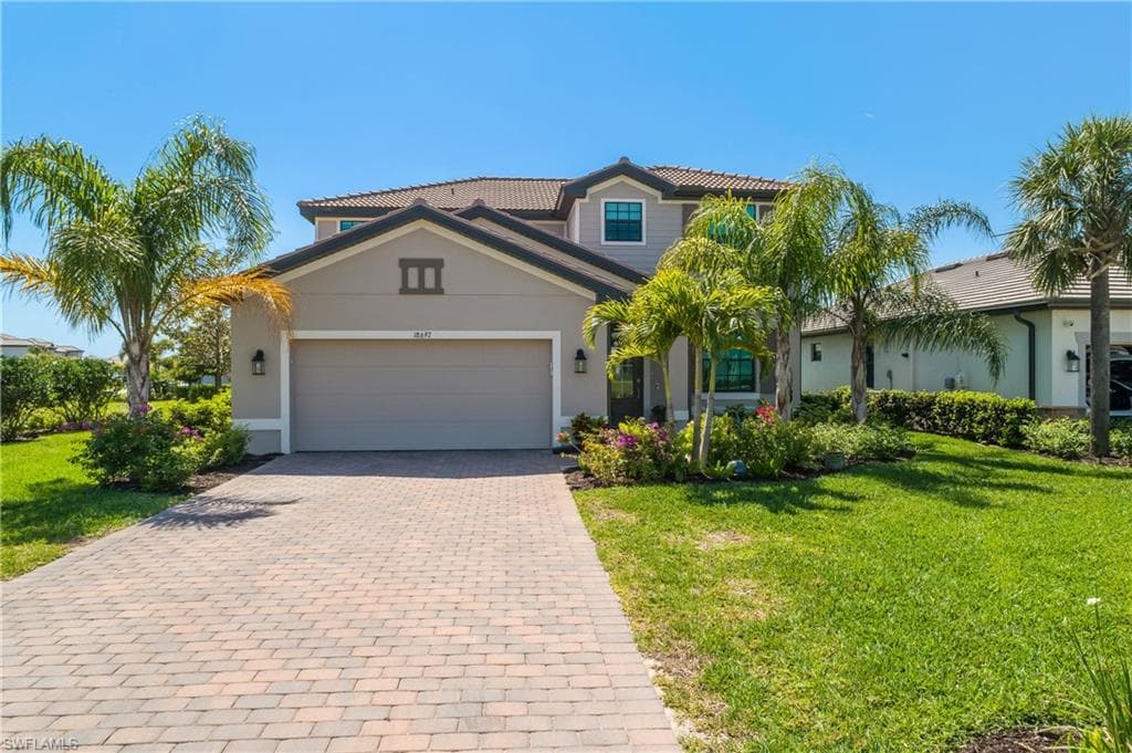 18697 Ives DR ESTERO, FL 33928